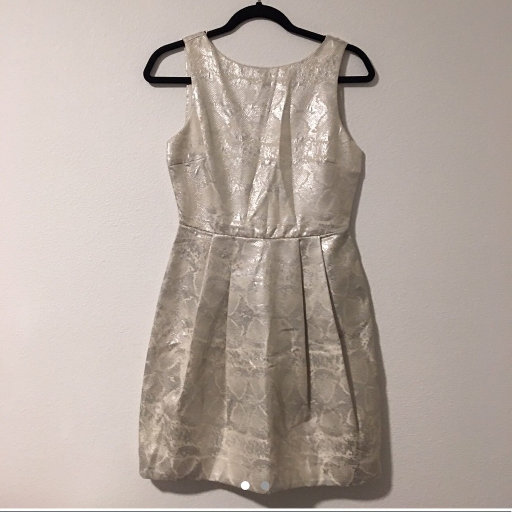 Super cute party dress